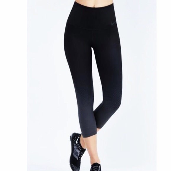 nike zonal strength capri - susiedeford 